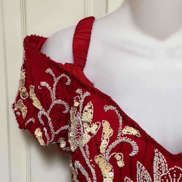 Dazzling Vintage 1980s Beaded Gown Vintage Size 14 = Modern Size 10 GVC - Picture 4 of 9